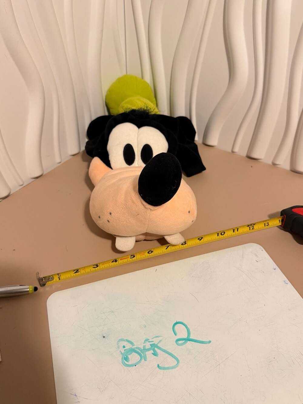 Disney Parks Authentic Goofy Character Plush Head Hat Youth